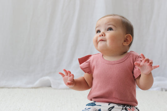 Summer Baby Clothing Guide: Light and Breathable Fabrics for Your Little One